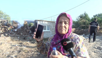 canakkaledeki yanginda evi yandi geriye sadece cani kimligi ve telefonu kaldi ZSu1rNQp