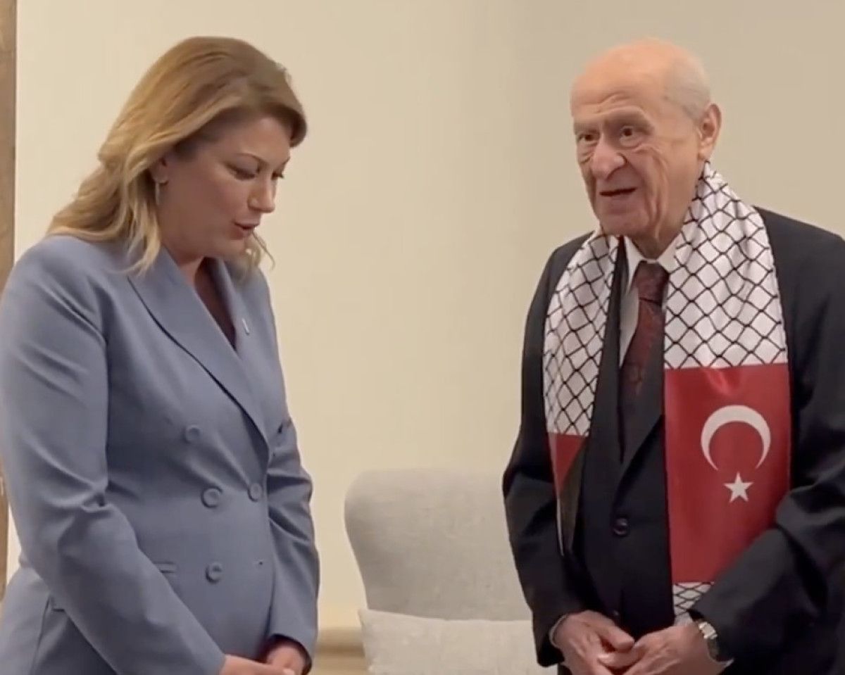 chp kadin kollari baskani asu kayadan bahceliye meclis sizinle guzel 1 OdQq4uUa