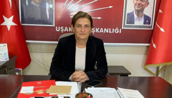 chp usak il ve merkez ilce yonetimleri istifa etti LuK415dM