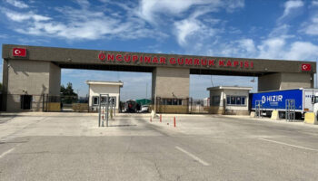 cilvegozu ve oncupinar gumruk kapilarinda yeni donem 24 saat gecis gDUKUZ21