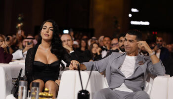 cristiano ronaldo ile georgina rodriguez nisanlandi rMhWjajn