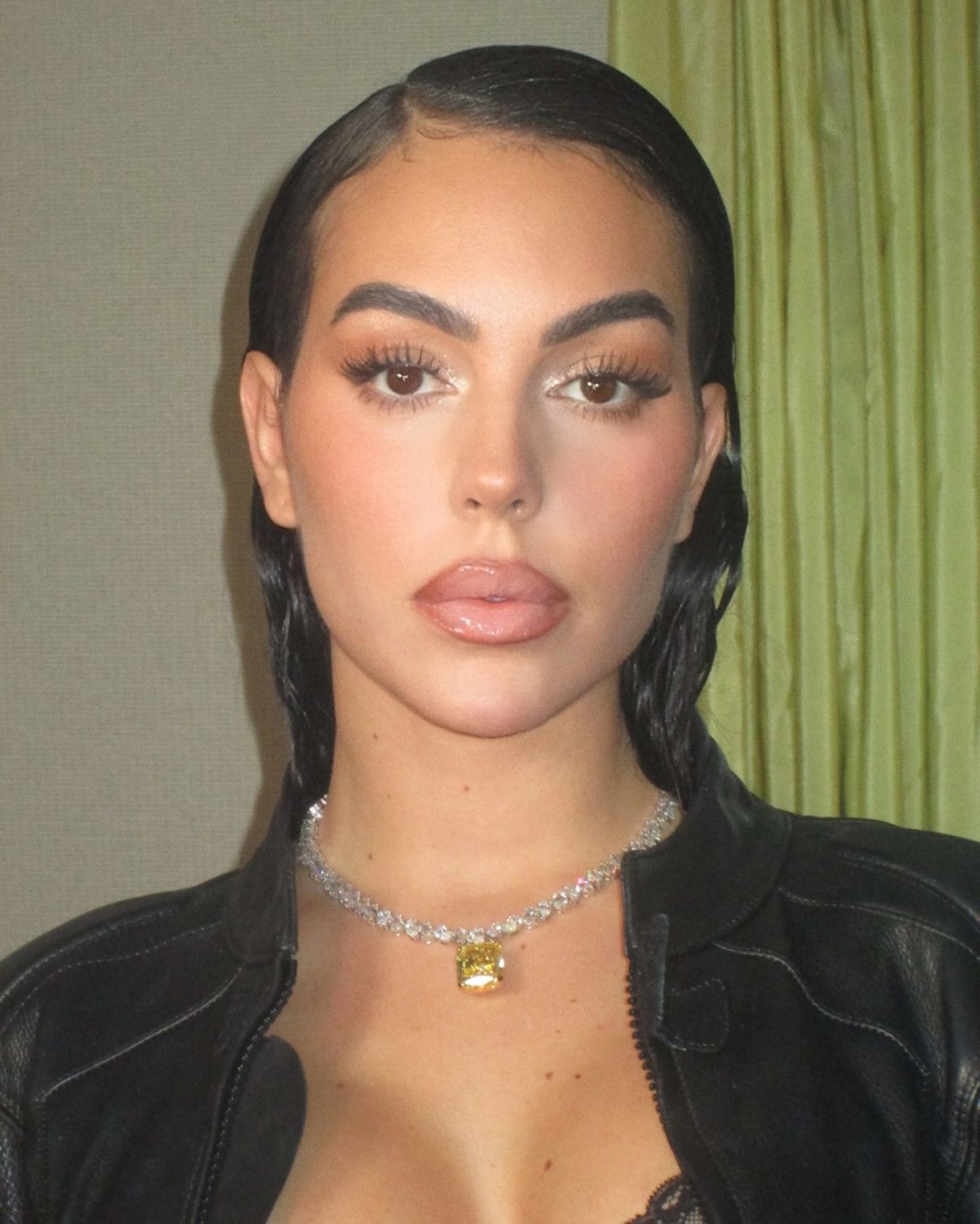 cristiano ronaldo sevgilisi georgina rodrigueze evlilik teklif etti yuzuk sosyal medyda gundem oldu 1 YNtG3H4h