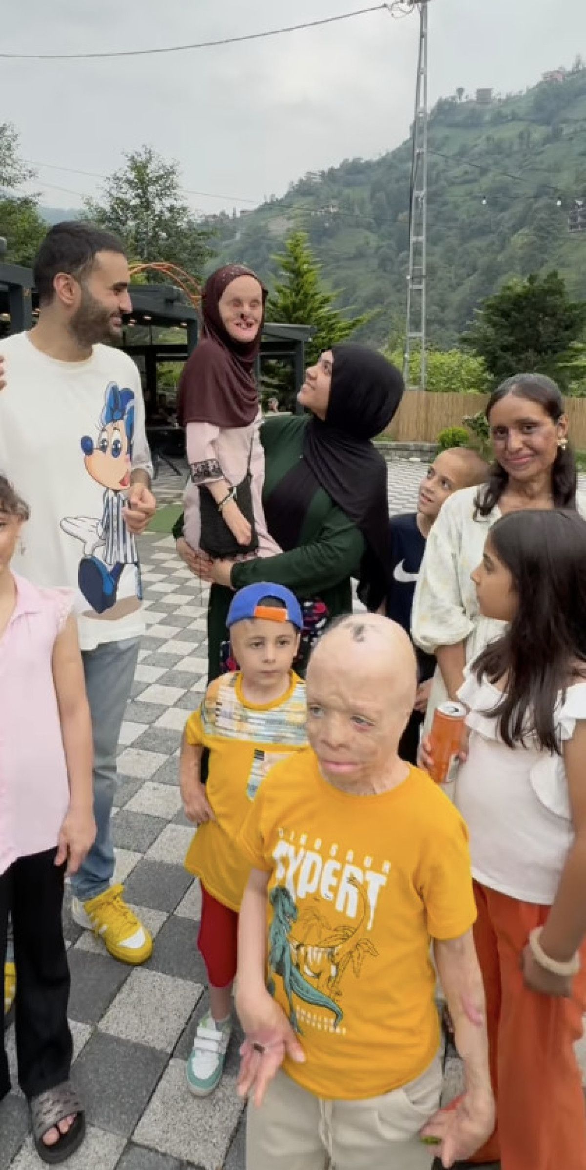 czn burak bir kez daha kalpleri fethetti 1 NwAunpF4