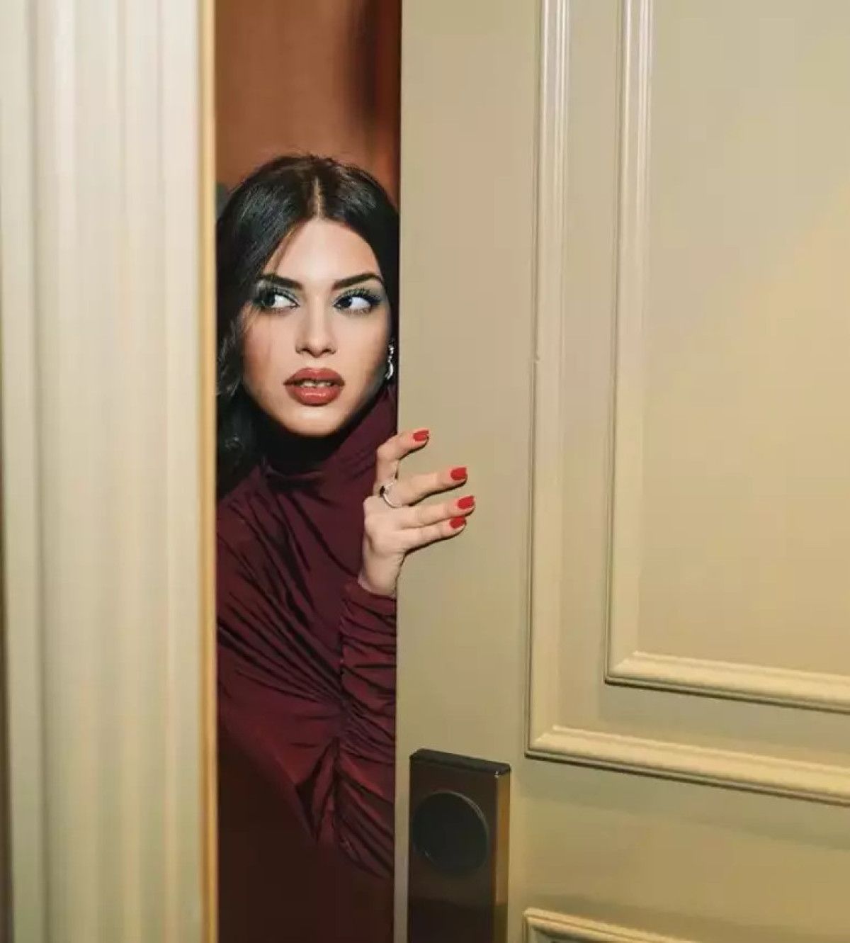 Derin Talu'dan 'eskortlu" yanıt: Suratım benziyor 2 derin taludan eskortlu yanit suratim benziyor 1 pydZQScA