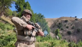 diyarbakirda uyusturucu operasyonu 25 zehir taciri yakalandi mdOfjH4u