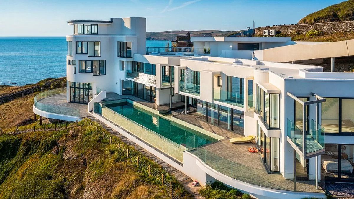 dunyanin en huzunlu evi satildi satis rakami dudak ucuklatti 0 E736RSpt