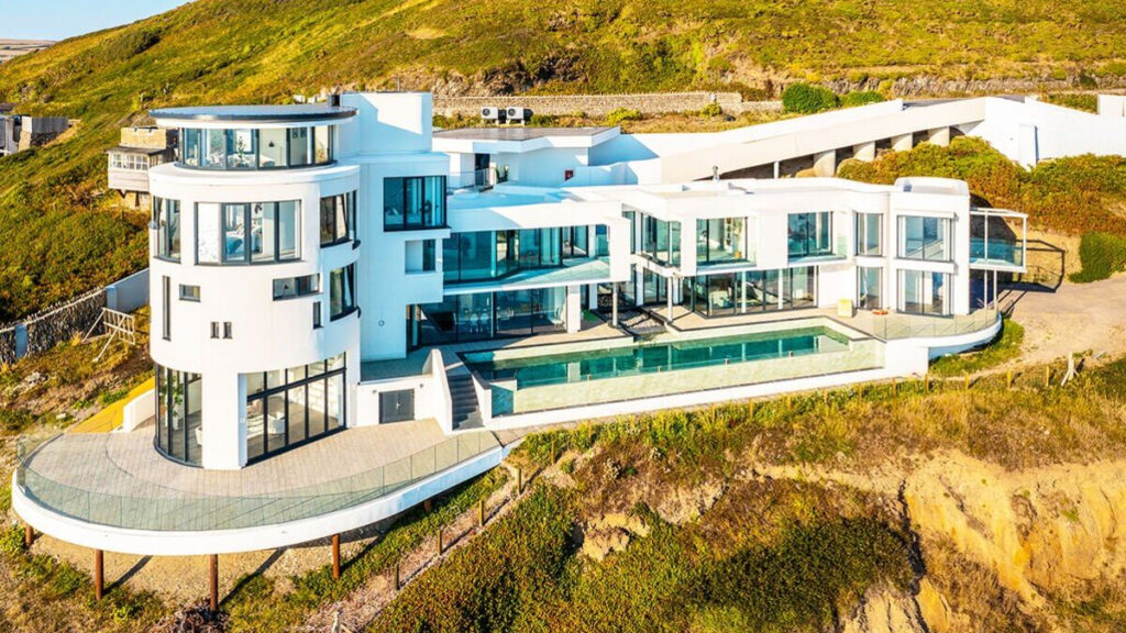 dunyanin en huzunlu evi satildi satis rakami dudak ucuklatti J5c76b9O