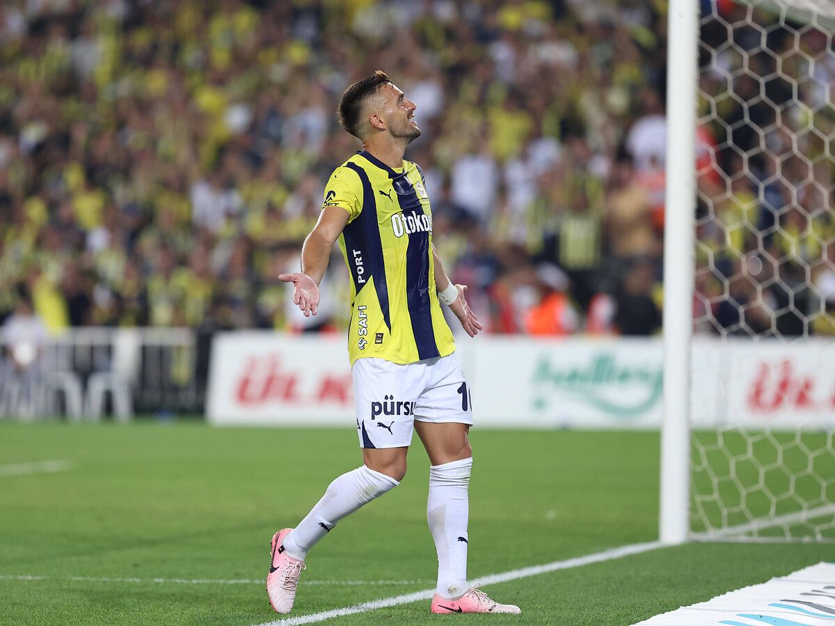 dusan tadic sirbistana donuyor 1 wuG2e74r