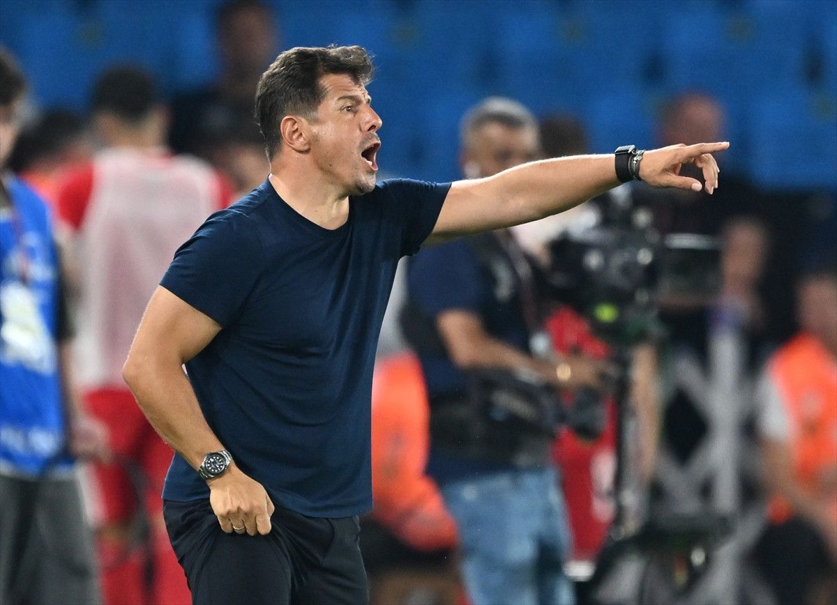 Emre Belözoğlu: Maç gece ve gündüz gibiydi 1 emre belozoglu mac gece ve gunduz gibiydi 0 Q2wTcWHP