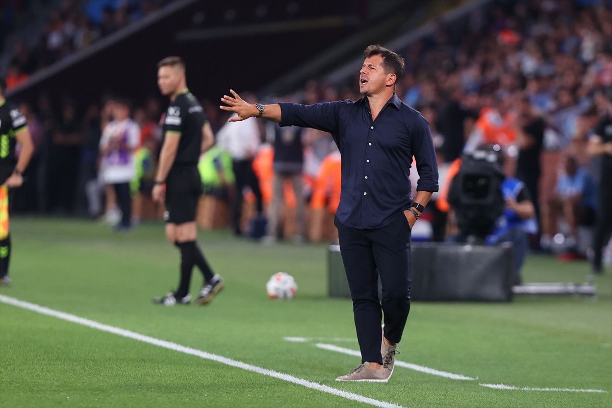 Emre Belözoğlu: Maç gece ve gündüz gibiydi 3 emre belozoglu mac gece ve gunduz gibiydi 2 cwAT18L7