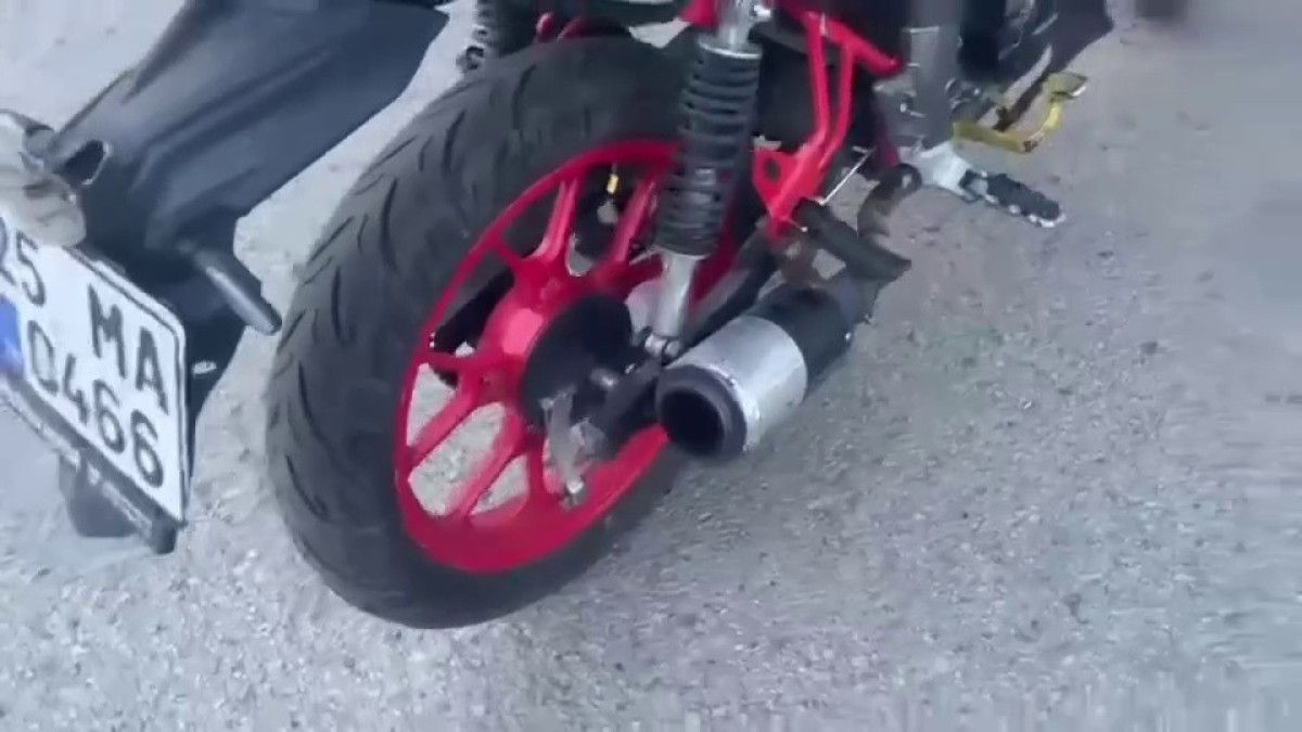 Erzurum'da abart egzoz kullanan 29 sürücüye 194 bin lira ceza 1 erzurumda abart egzoz kullanan 29 surucuye 194 bin lira ceza 0 ul5F35br