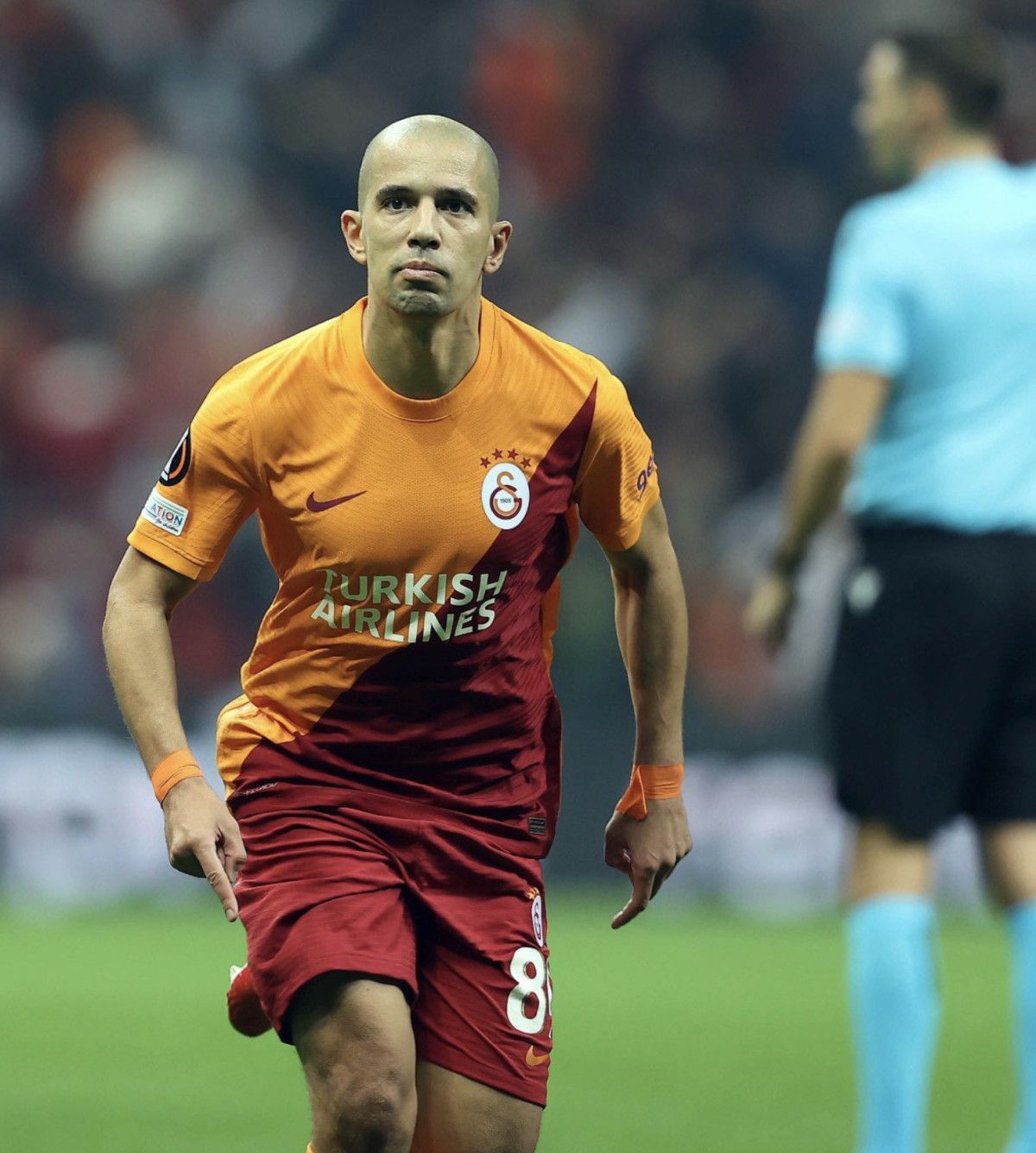 eski galatasarayli sofiane feghouliden surpriz imza 2
