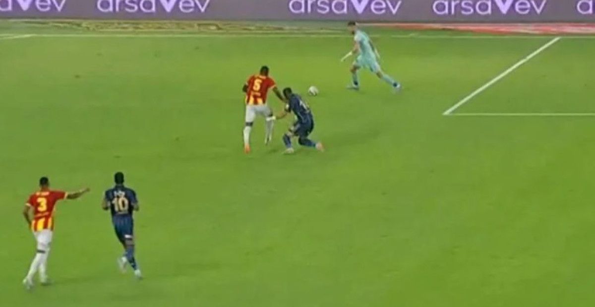 eski hakemlerden goztepe fenerbahce maci yorumlari 6 sWVkMzv9