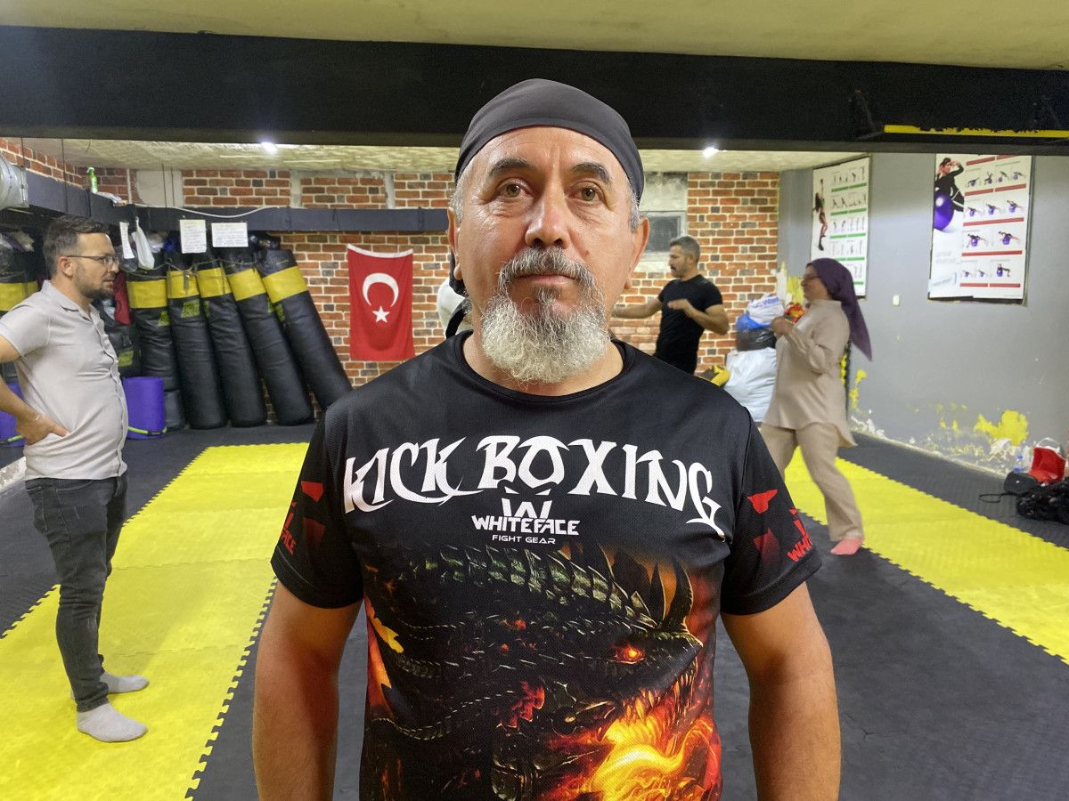 eskisehirde cocuklariyla antrenmana katilan ailelerin zor anlari 5 iKnDjZ73