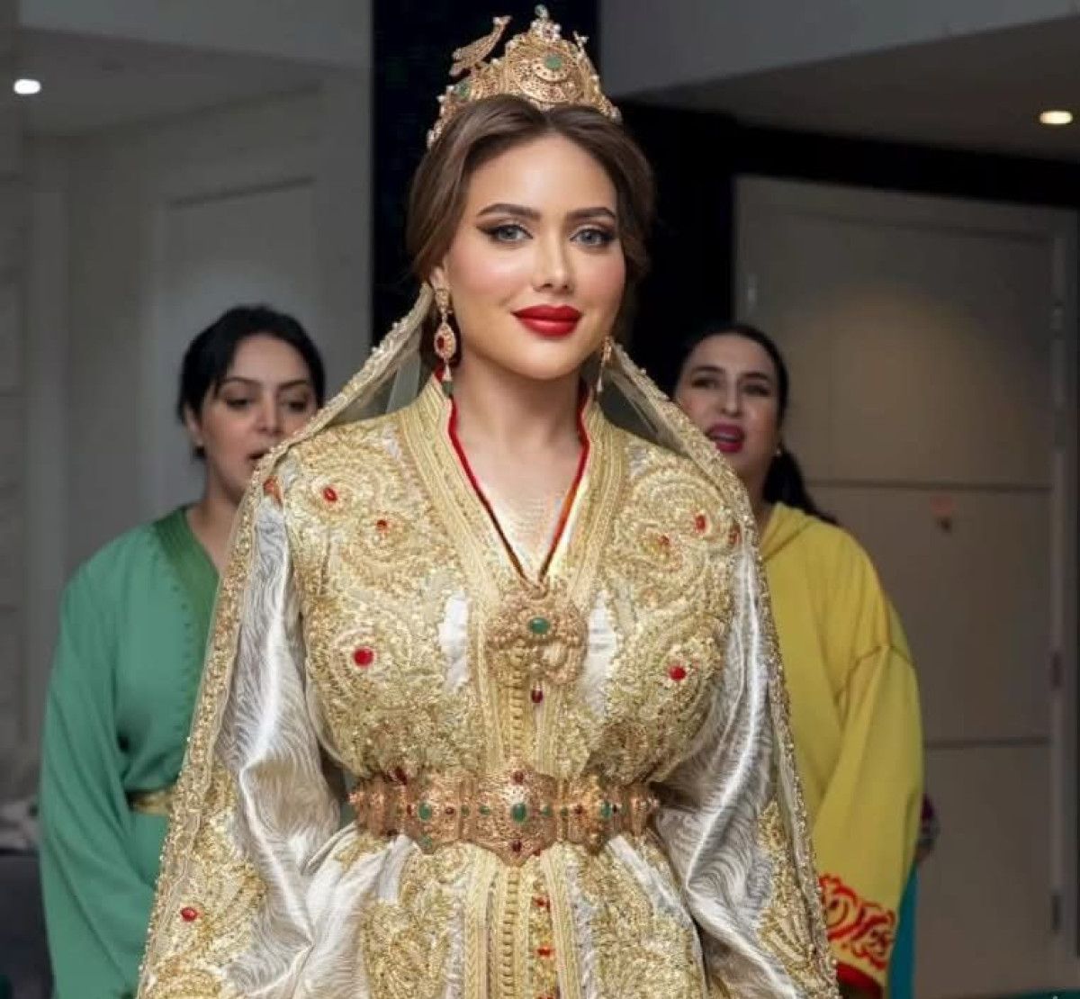 evli olan eski besiktasli mohamed elneny ikinci kez dunyaevine girdi 1 D92sZEiD