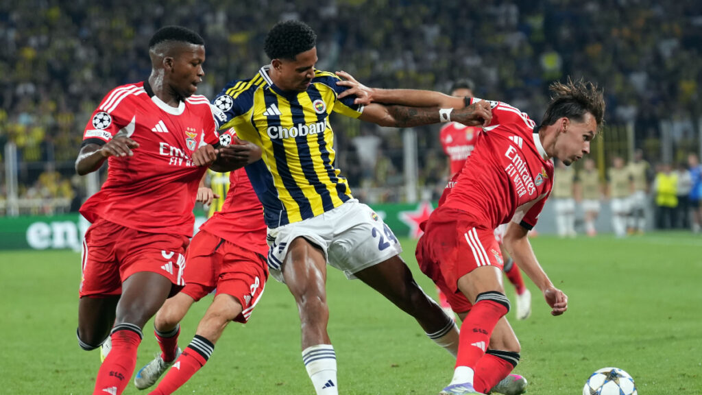 fenerbahce benfica ile 2 kez berabere kaldi Y1IEp8KO