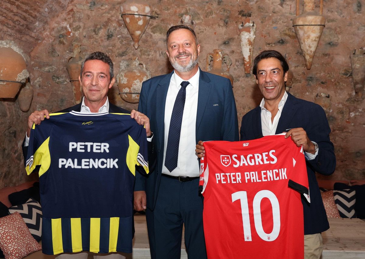 fenerbahce benfica yoneticilerini ve uefa delegesini konuk etti 0 QReTOf94