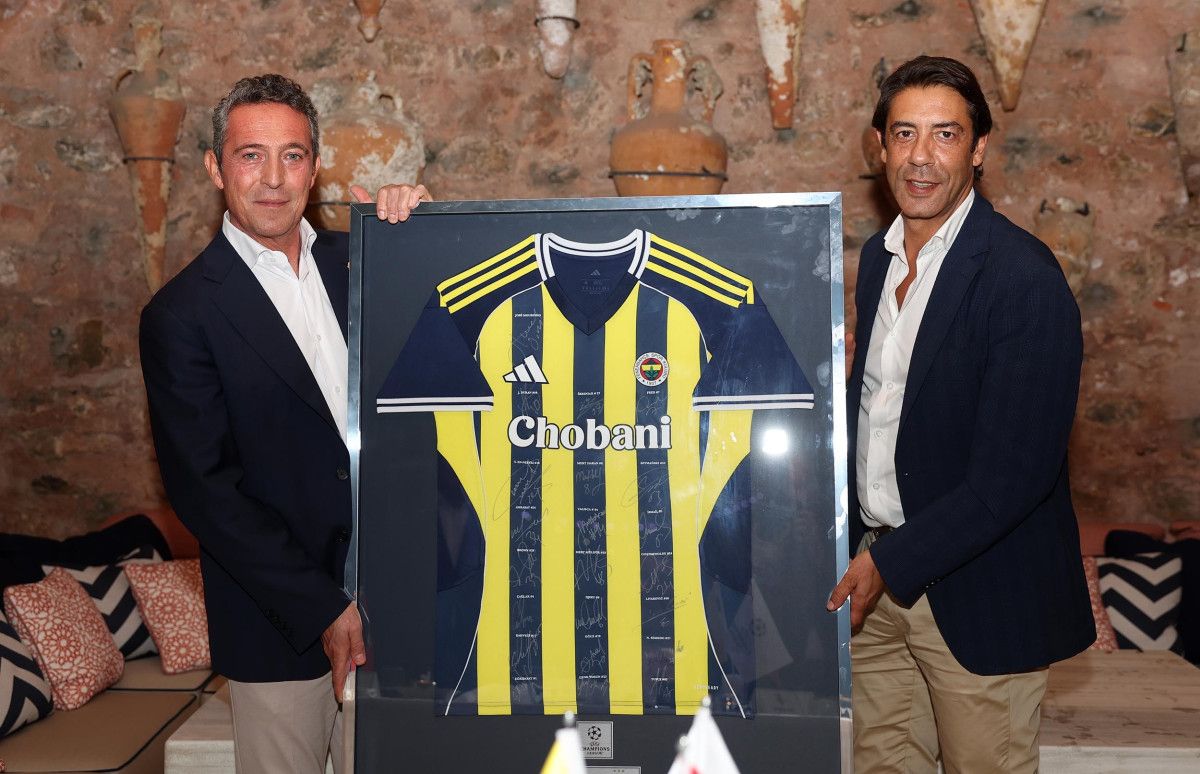 fenerbahce benfica yoneticilerini ve uefa delegesini konuk etti 1 nZtvc9mO