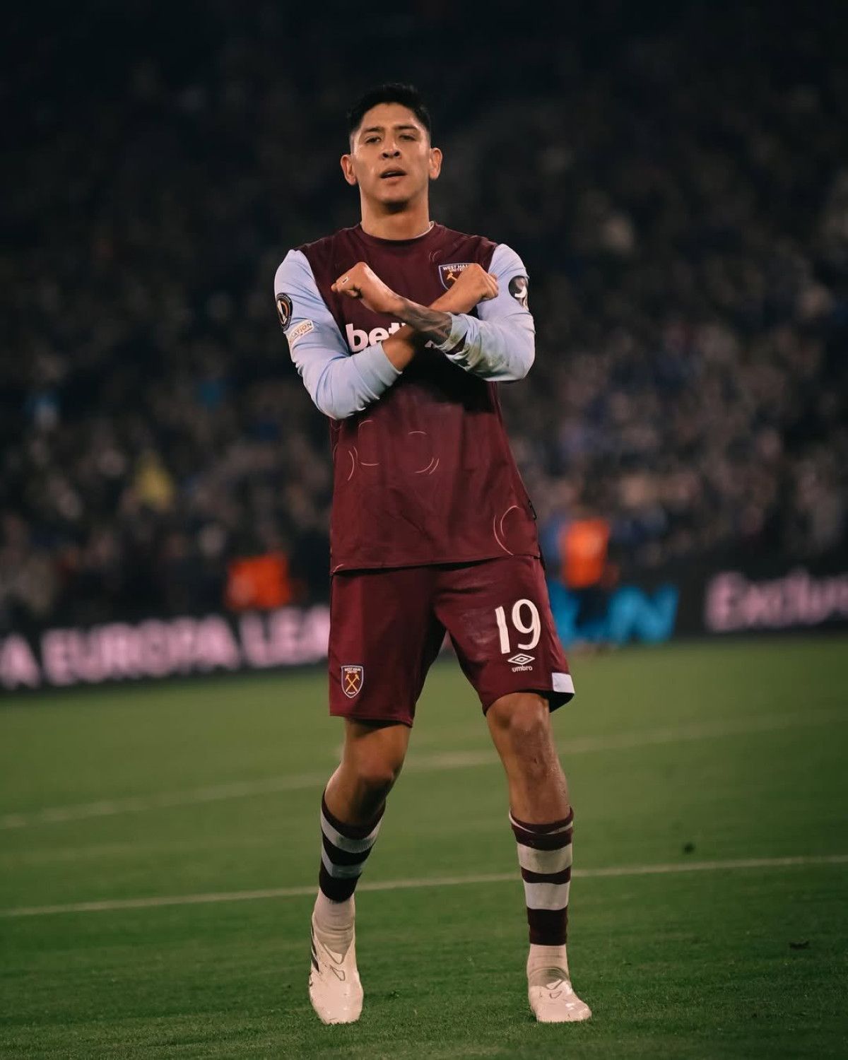 fenerbahce edson alvarezi istanbula getiriyor 1 tbUw88UU