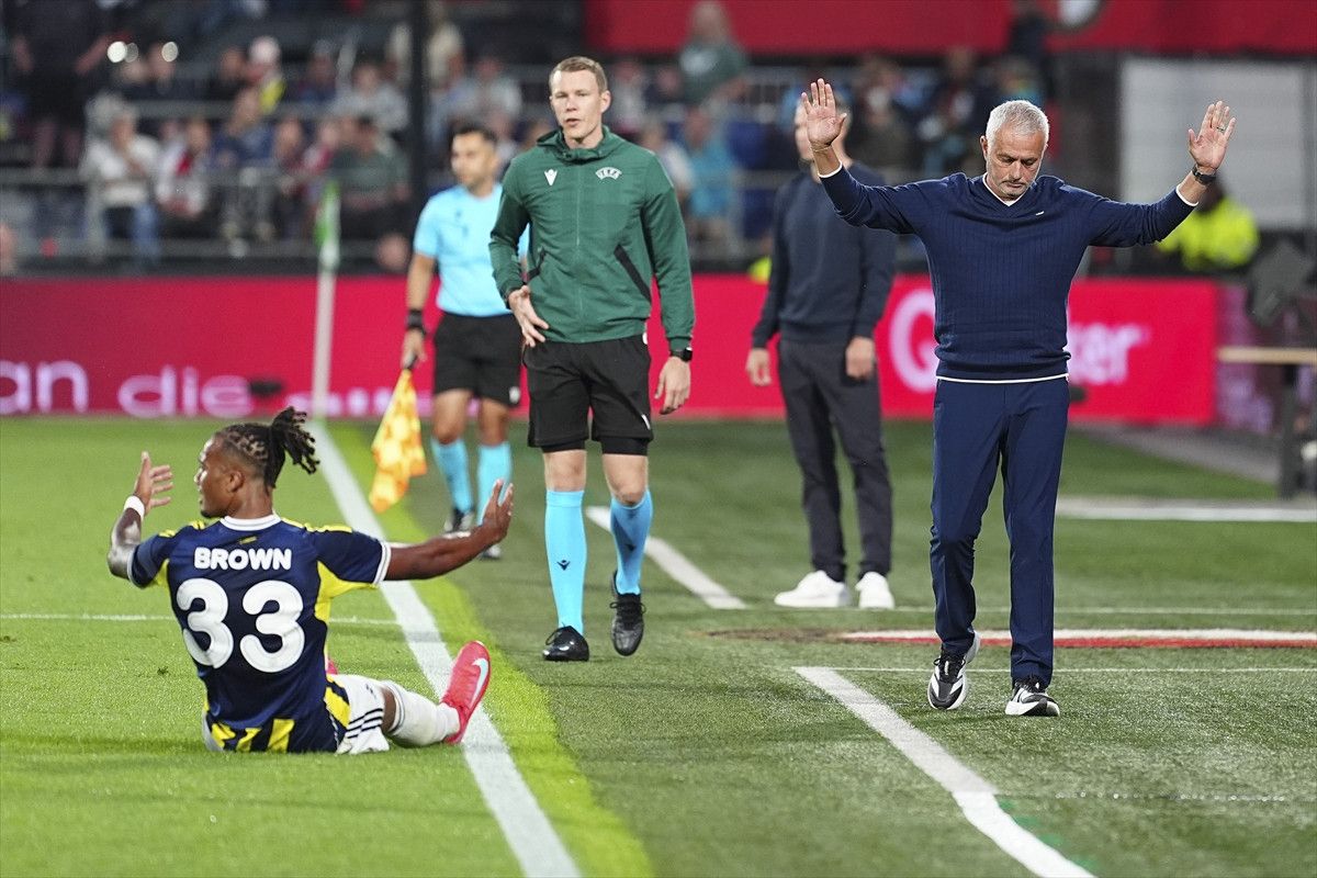 Fenerbahçe geçen yılki senaryonun aynısını yaşadı 4 fenerbahce gecen yilki senaryonun aynisini yasadi 3 4ktPX2mh