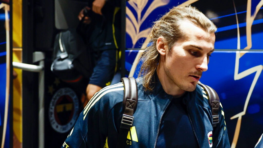 fenerbahce kafilesi ankaraya geldi pvmQbzbn