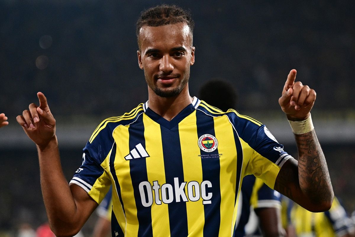 fenerbahcede archie brown performansiyla parmak isirtiyor 1 GEuy1Dau