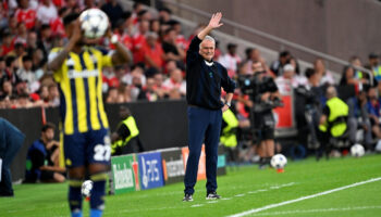 fenerbahcenin devler ligi hasreti devam etti LZ9cmsez