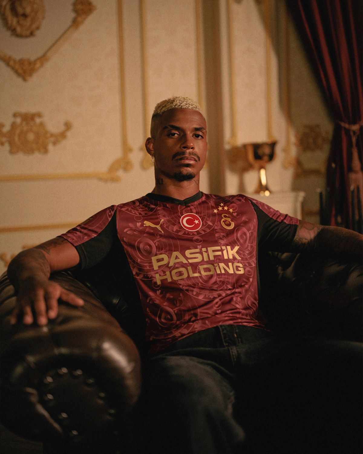 galatasaray alternatif formasini tanitti 7