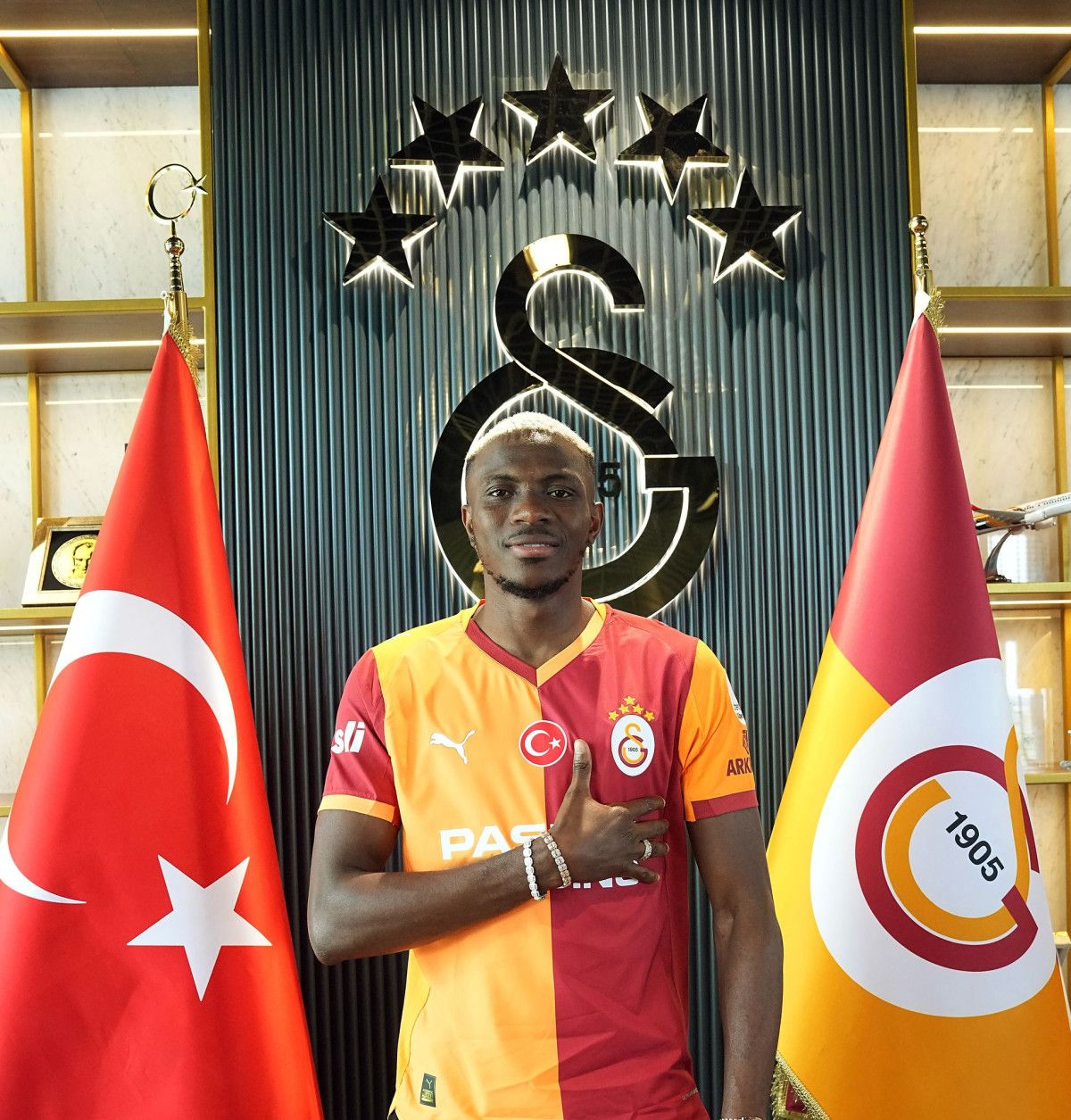 galatasaray victor osimheni resmen duyurdu 1 28n9Tzr6