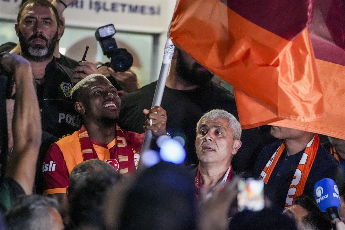 galatasaraya victor osimhenden dev gelir 3 tPtdr6V3
