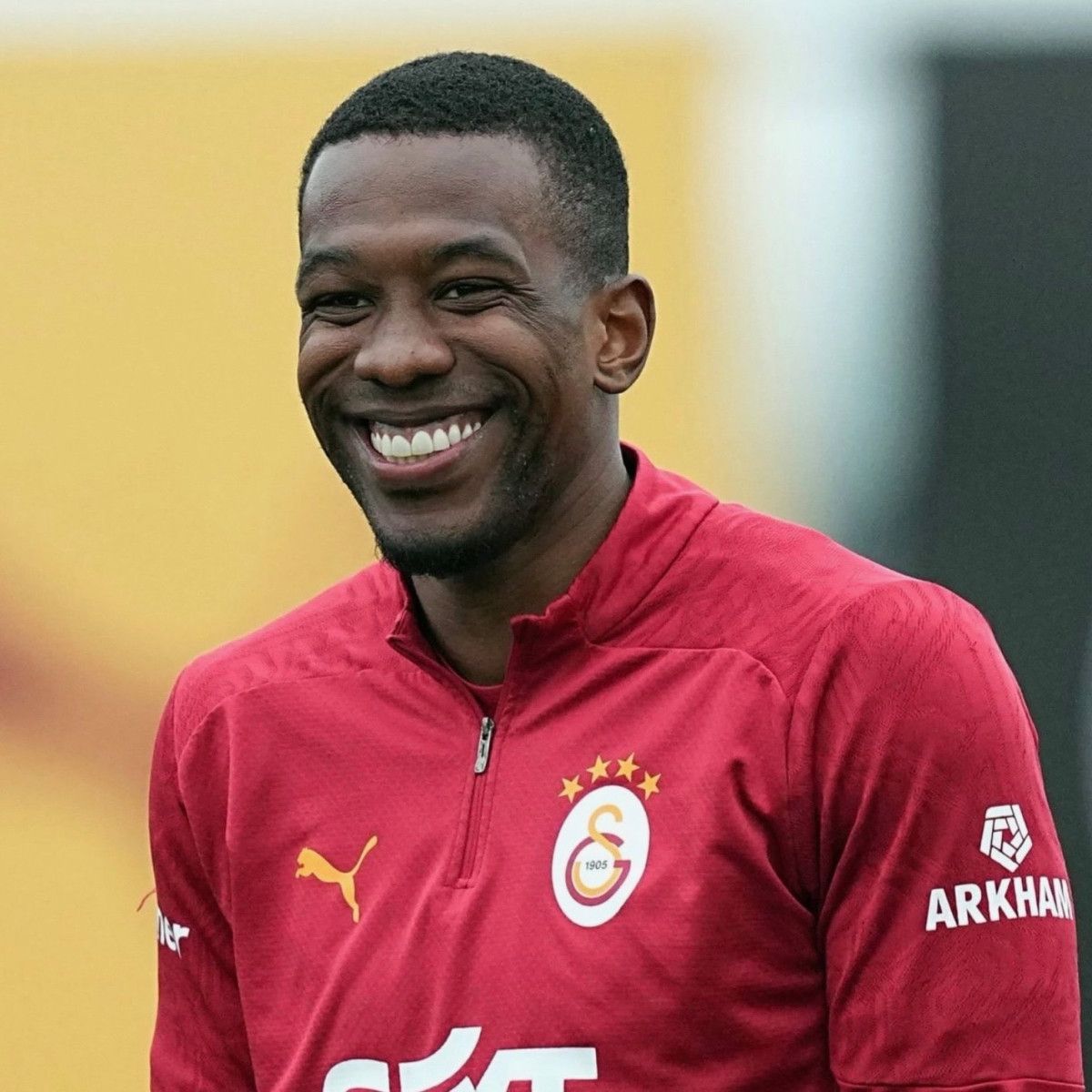 galatasarayda carlos cuesta brezilyaya gitti 0 FJD5OyZU