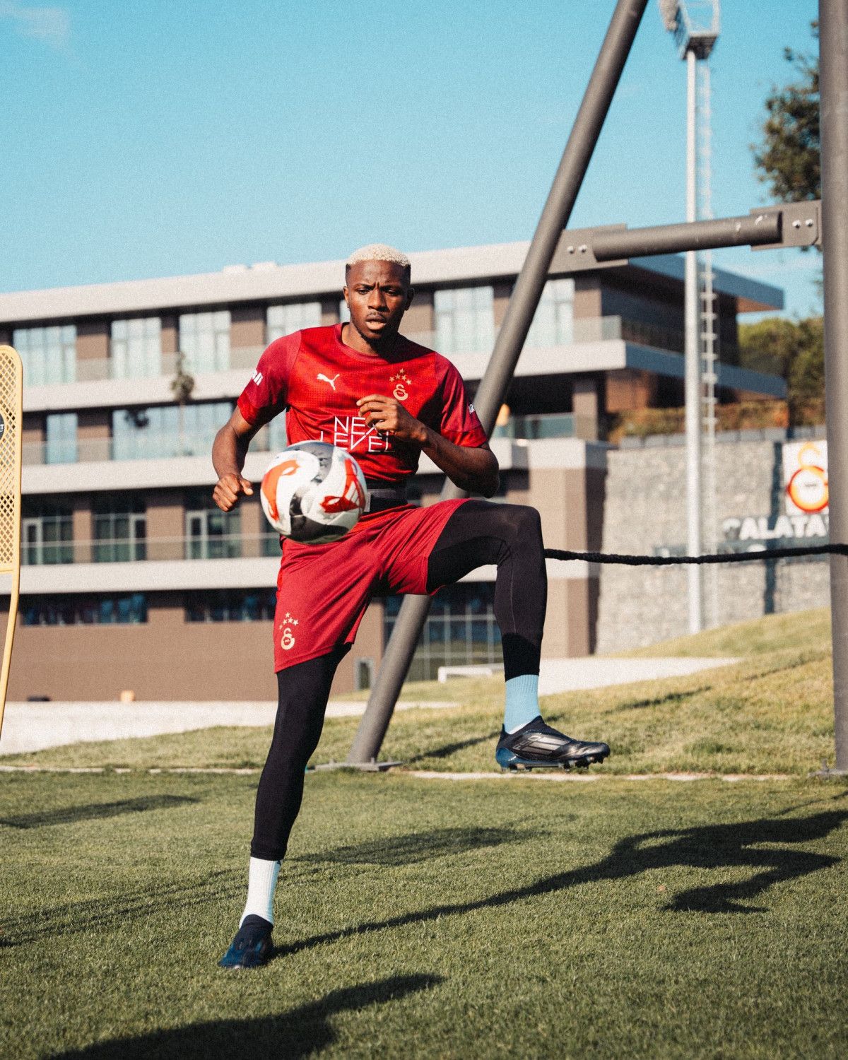 galatasarayda victor osimhen parasini cikarmaya basladi 0 9f8sn1Ff