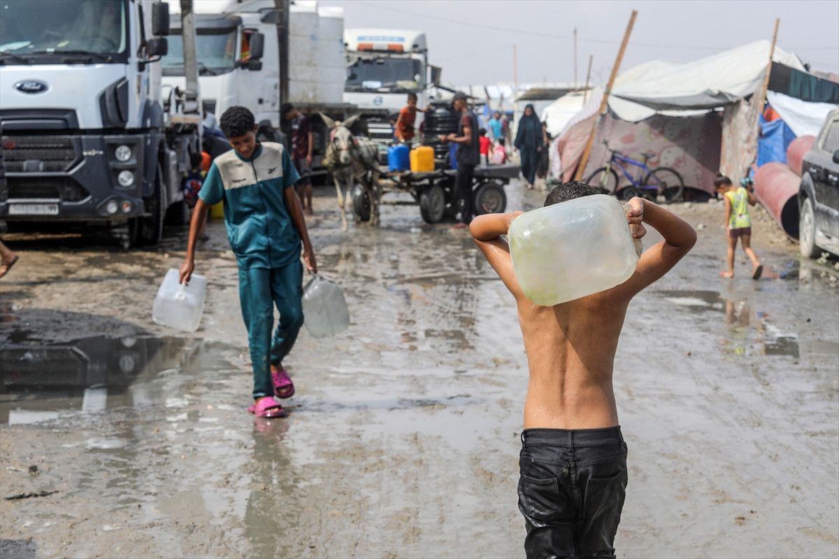 gazzede 4 kisi daha acliktan hayatini kaybetti 1 rK3qZbzU