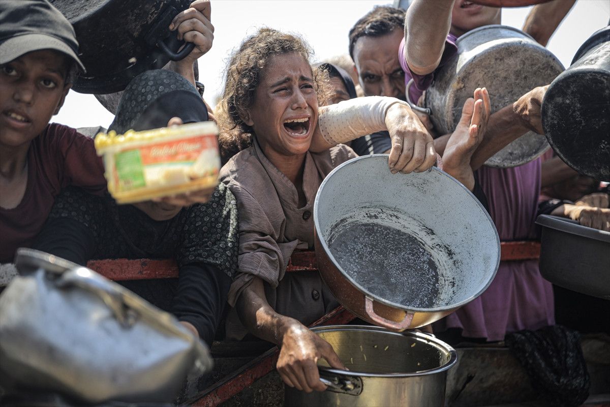 Gazze'de İsrail soykırımı: Filistinliler bombardıman ve açlıkla savaşıyor 2 gazzede israil soykirimi filistinliler bombardiman ve aclikla savasiyor 1 rCFVeIy4