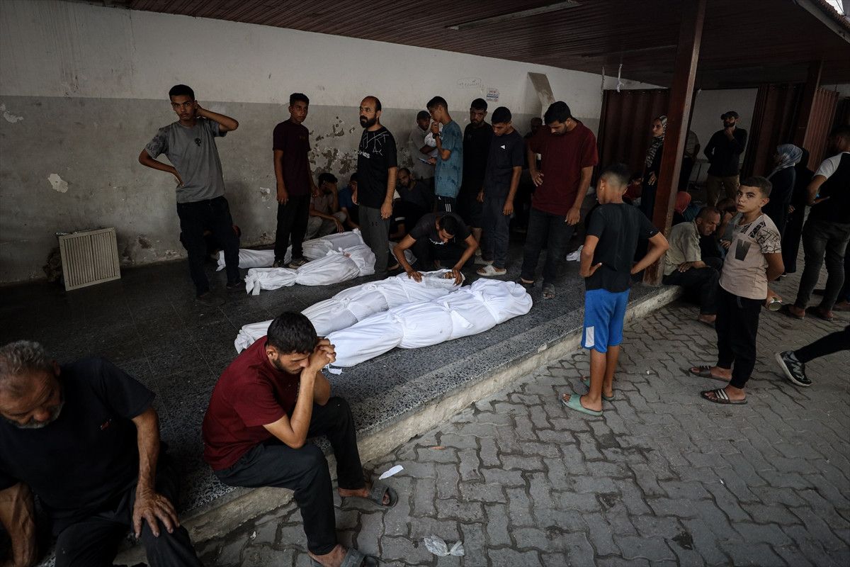 Gazze'de İsrail soykırımı: Filistinliler bombardıman ve açlıkla savaşıyor 7 gazzede israil soykirimi filistinliler bombardiman ve aclikla savasiyor 6 D2LhPgJR