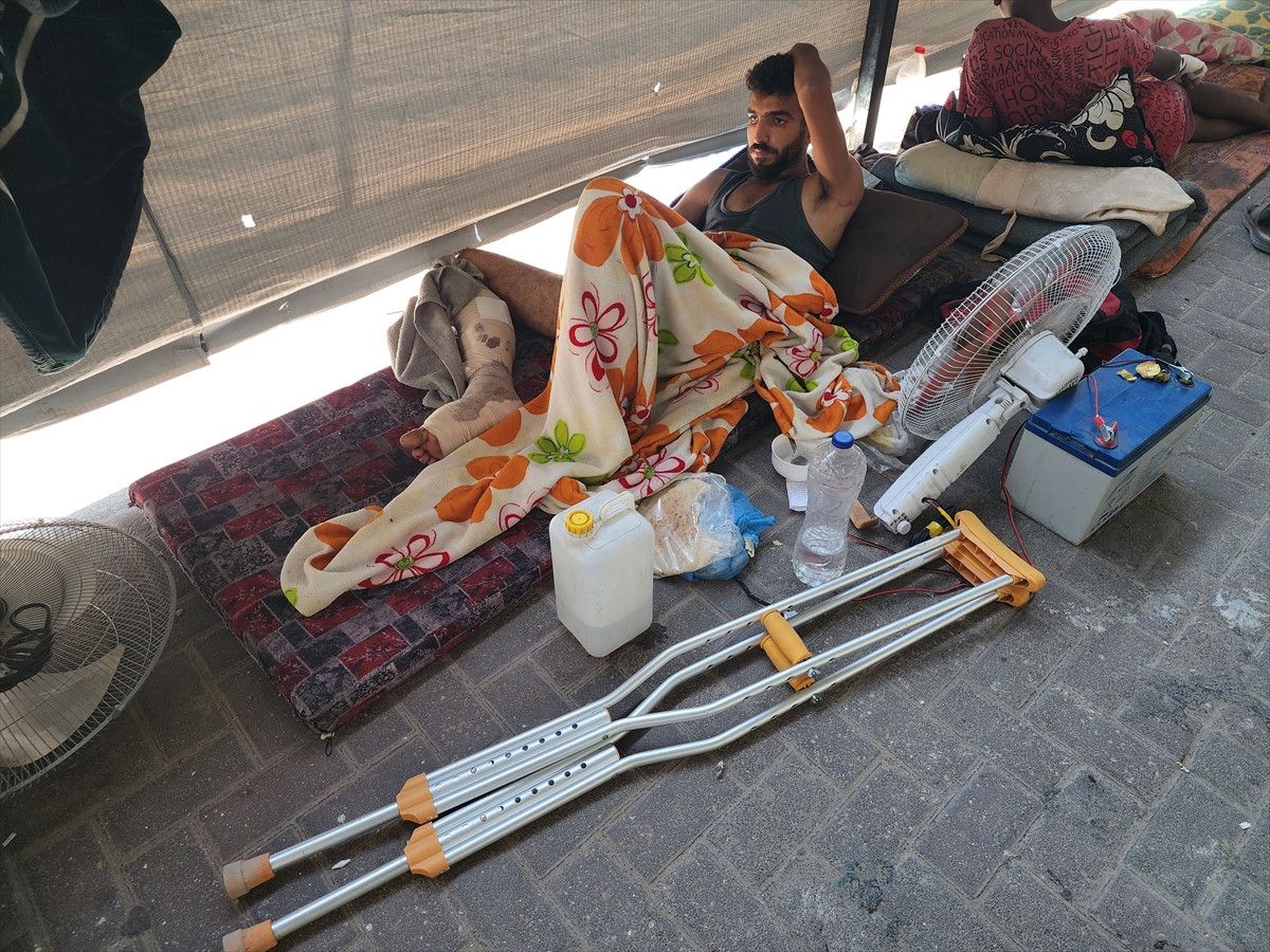 gazzede yaralilar cadirlarda tedavi ediliyor 5 H37hPiSk