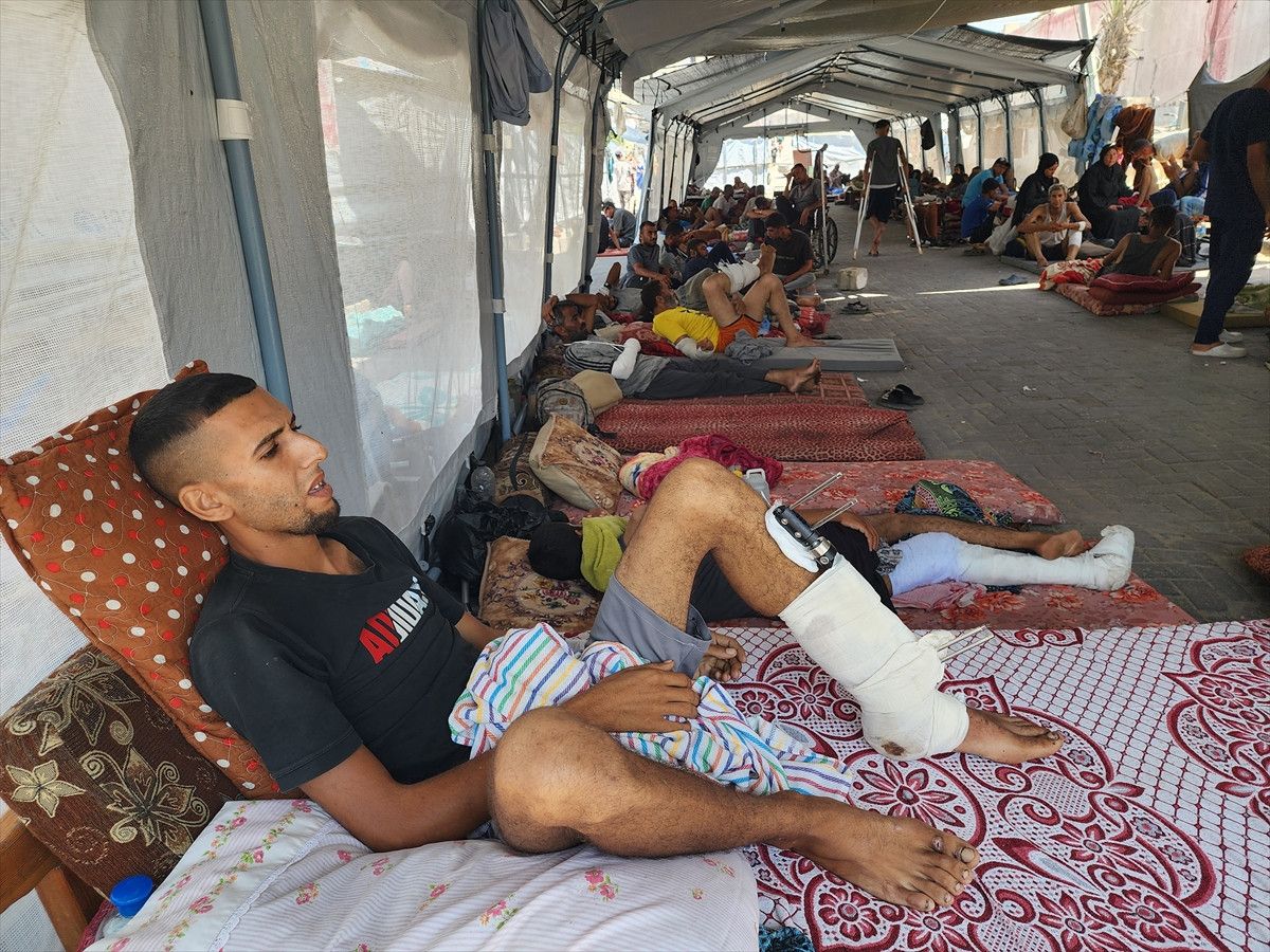 gazzede yaralilar cadirlarda tedavi ediliyor 6 wk9QbQ8V