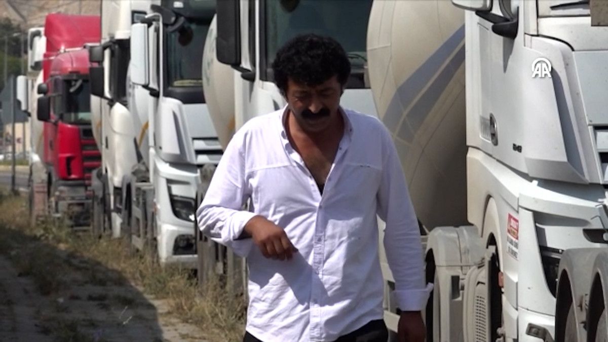 gorenler donup bir daha bakiyor vanin muslum babasi 0 7Bj4cD5m