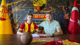 goztepe ogun bayrakin sozlesmesini yeniledi OzRHW35L