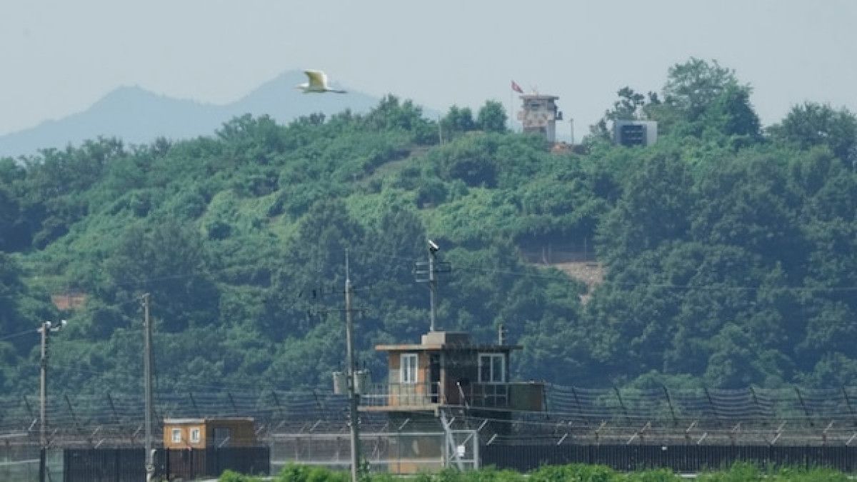 guney kore kuzey kore sinirindaki propaganda hoparlorlerini kaldirdi 0 e9rEHHpX