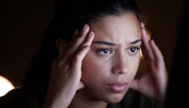 gunluk yasaminizi etkileyen siddetli bas agrilarina dikkat tehlikeli olabilir pbadxFCF