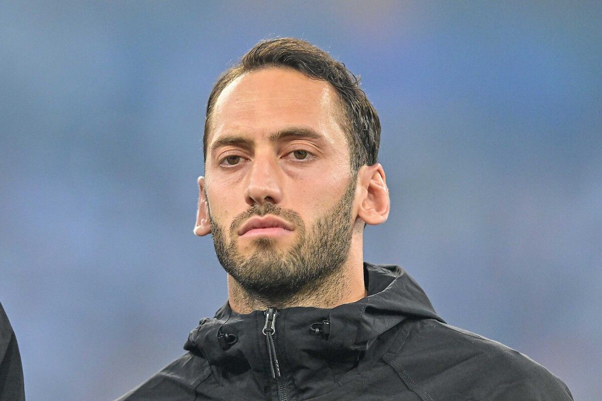 hakan calhanoglu turkiyede tek bir takimin hayalini kuruyorum 2 1HrP173u