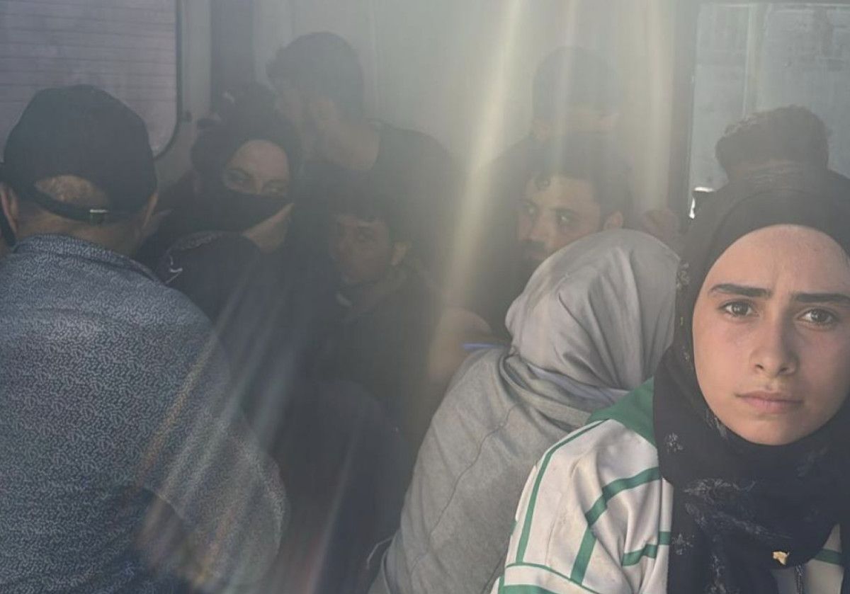 hatayda 24 duzensiz gocmen ve 1 organizator yakalandi 0 dsdbDcQE