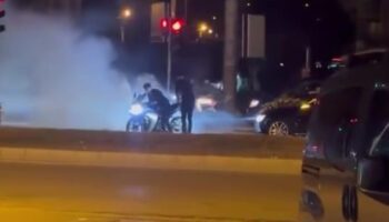 hatayda dugun konvoyunda lastik yaka surucuye ceza yagdi pblU73hz