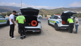 hatayda kirmizi isikta durmadi polisin droneuna yakalandi allah devletimizden razi olsun mymCmY7L