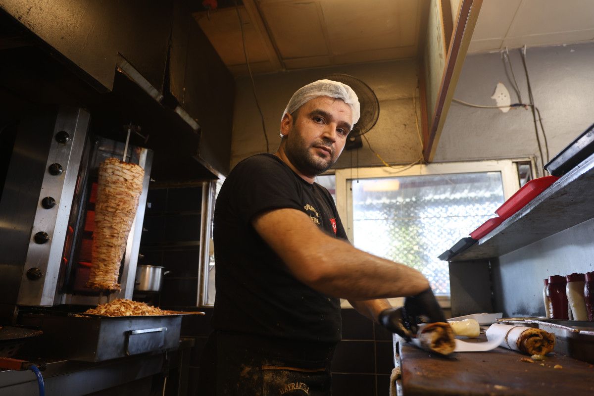 hatayin kavurucu sicaginda doner ustalarinin zorlu mesaisi 1 DmzMHXGu