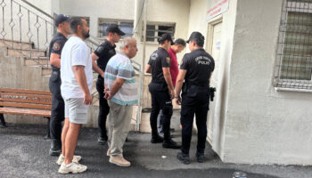 ibbye yolsuzluk sorusturmasinda 44 kisi saglik kontrolunde b64MlMQL