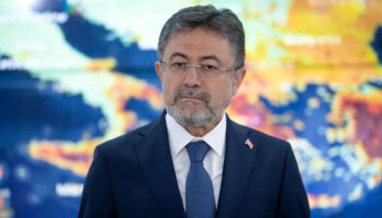 ibrahim yumakli bugun cikan 55 orman yangininin 45ini tamamen kontrol altina aldik PycqP2aE