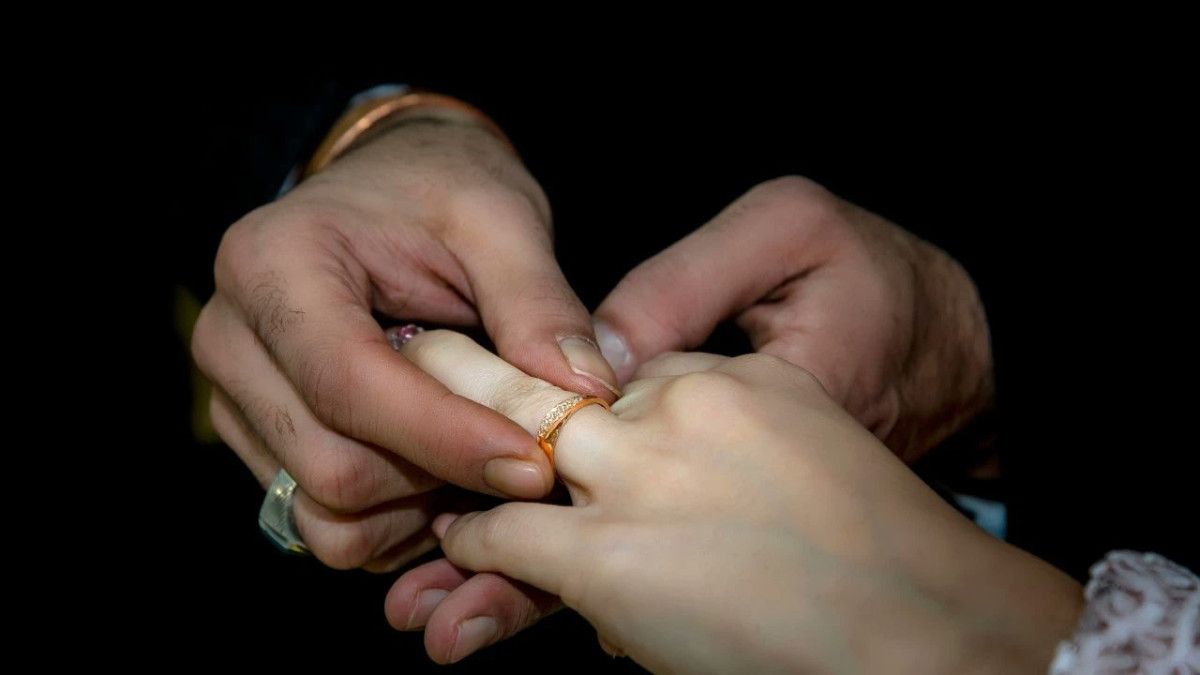 iranda bir kadinin 11 esini oldurerek varliklarini uzerine gecirdigi ortaya cikti 0 vt9fbMjh