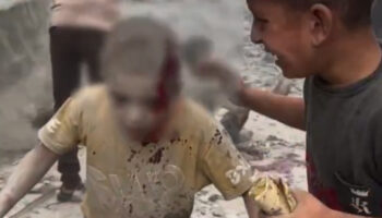 israil gazzede sivillerin sigindigi alani hedef aldi E35md4M2